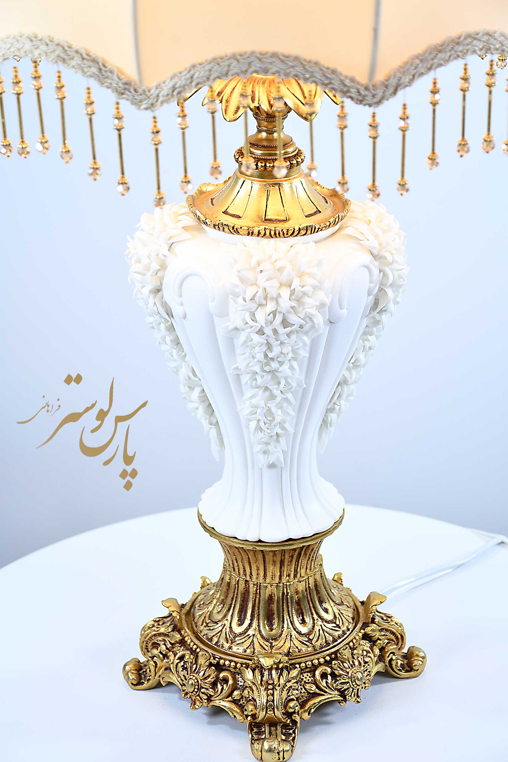 Classic lampshade آباژور رو میزی سرامیک بدنه برنزی کلاسیک