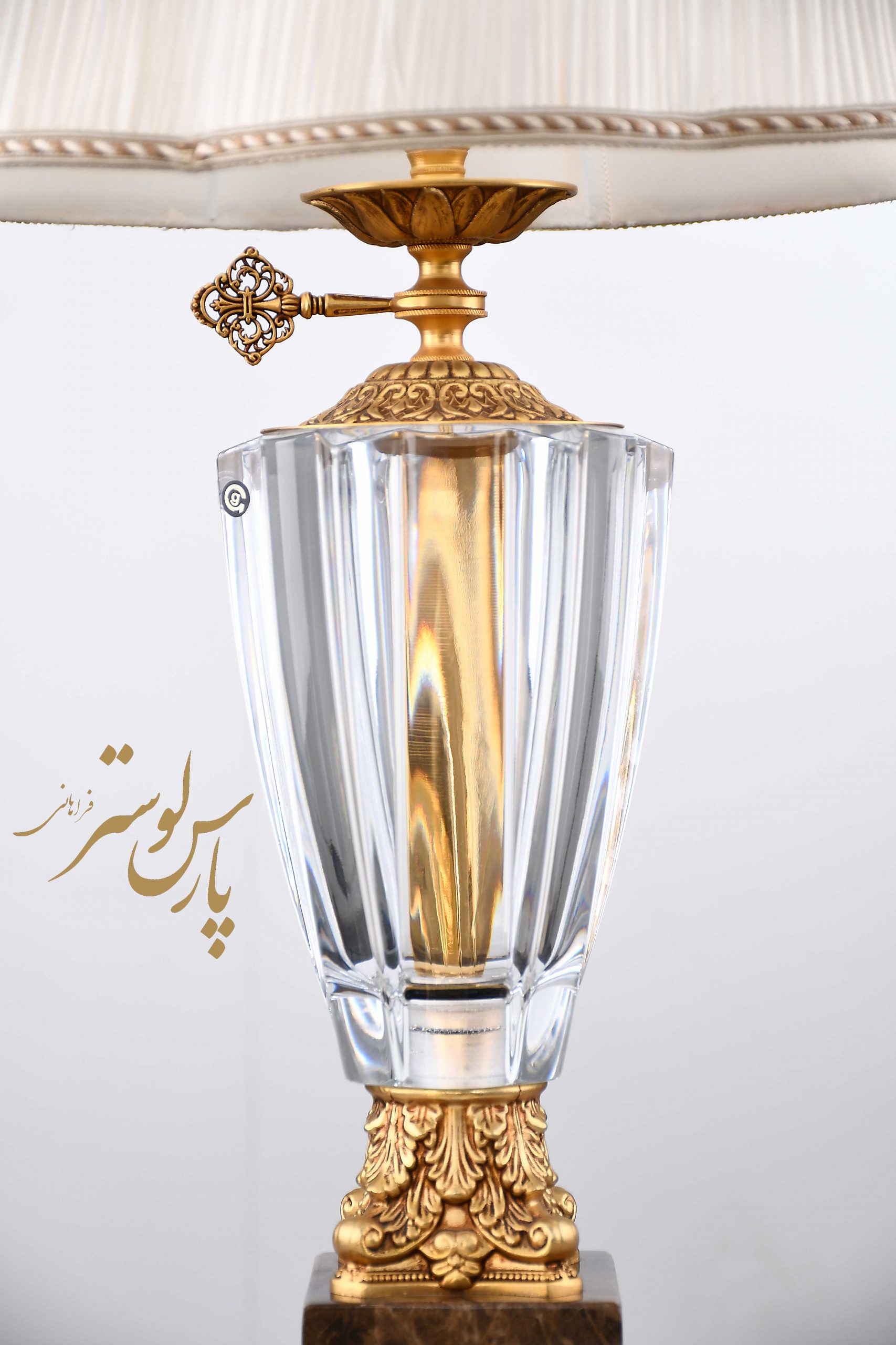 Classic lampshade آباژور جدید کریستال بدنه برنزی کلاسیک