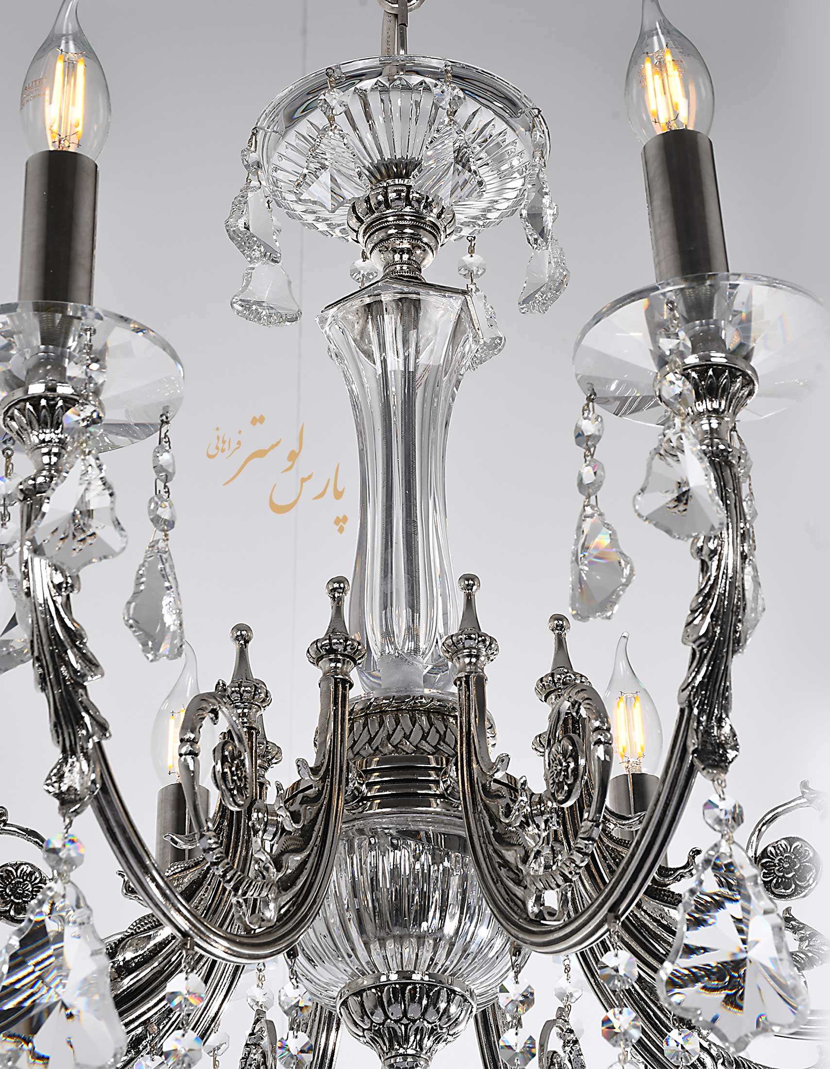 Classic chandelier لوستر استیل بدنه برنجی کریستال به نام لیدان