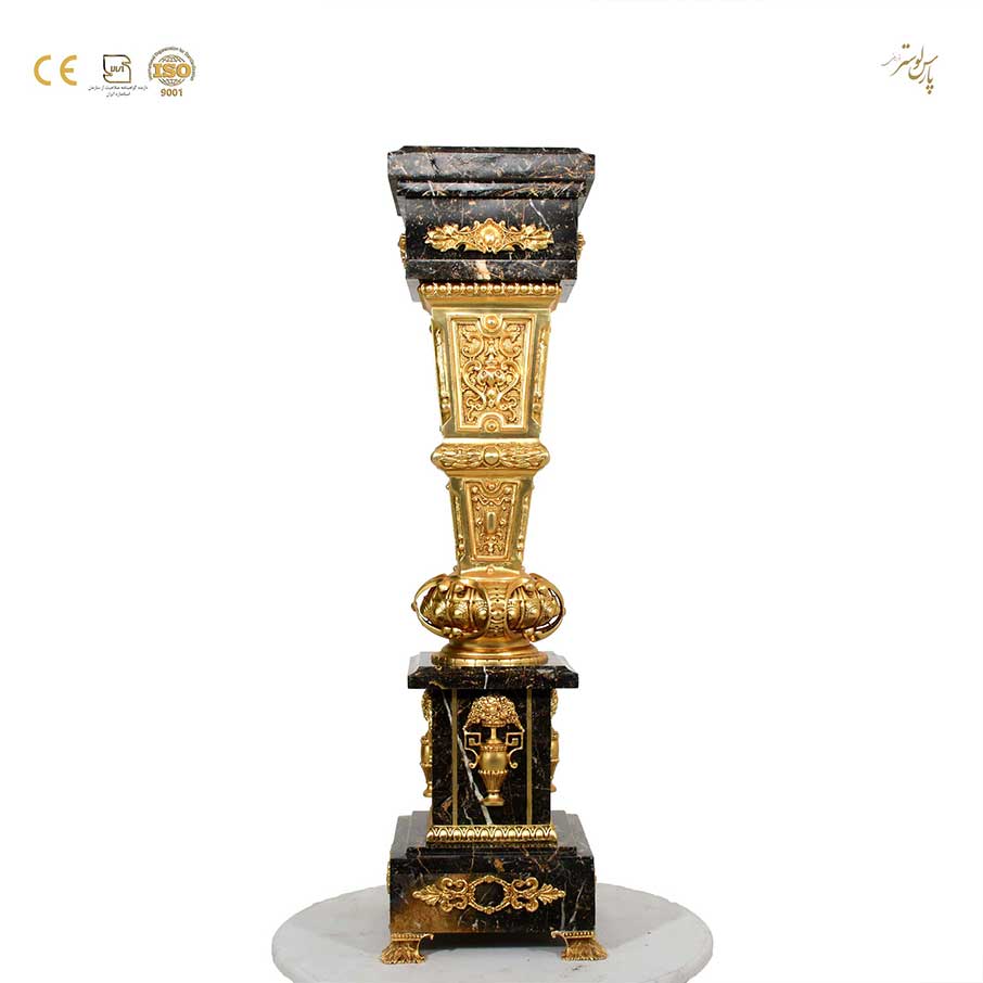 میز سنگی کلاسیک پارس لوستر فراهانی کد 960117 میز سنگی کلاسیک پارس لوستر فراهانی کد 960117